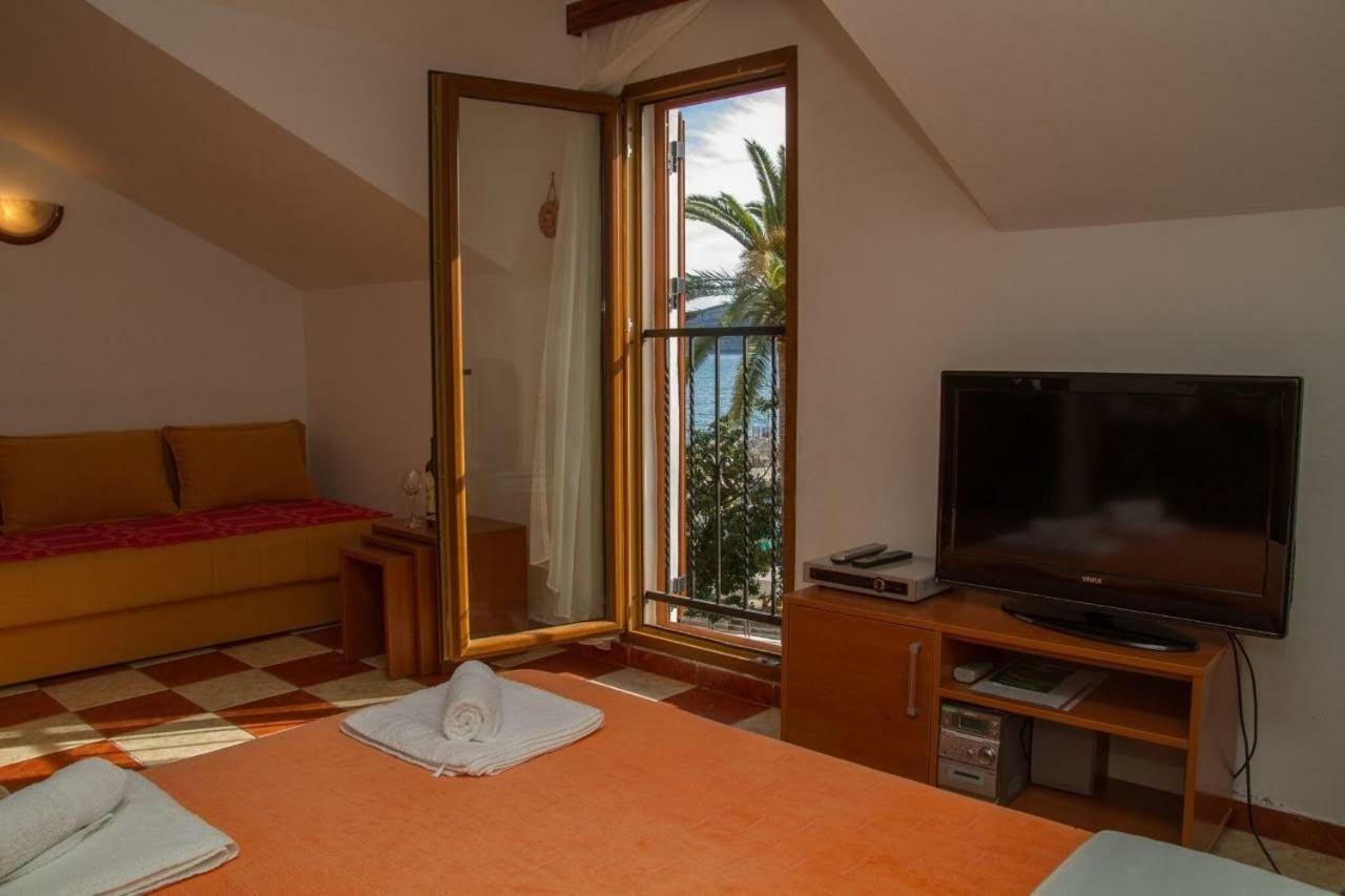 Apartmani Skver Sanja Herceg Novi Exteriör bild